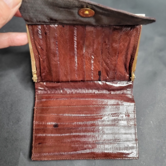 Eel Skin Wallet - Picture 5 of 7